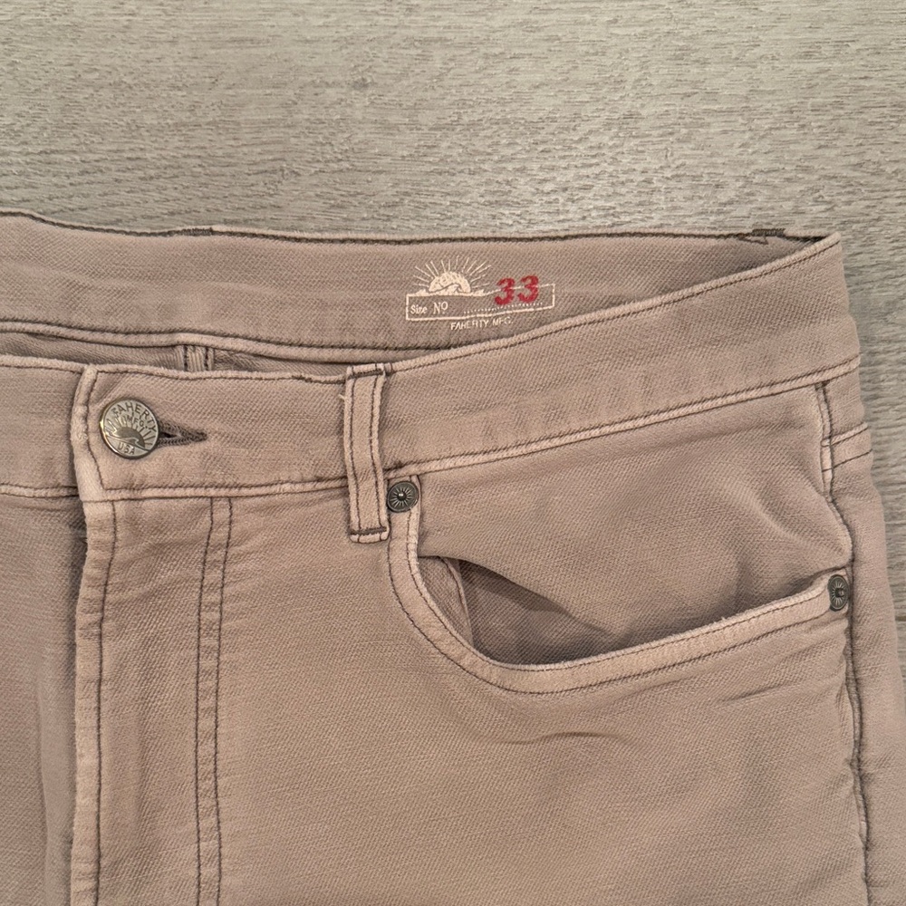Faherty Men's Khaki Chinos